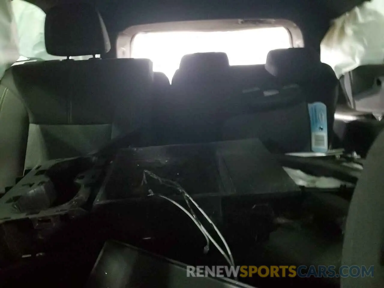 10 Photograph of a damaged car 1GKENNRSXSJ200765 GMC ACADIA ELE 2025