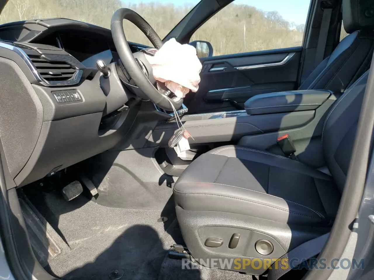 7 Photograph of a damaged car 1GKENNKS3RJ210817 GMC ACADIA UPL 2024