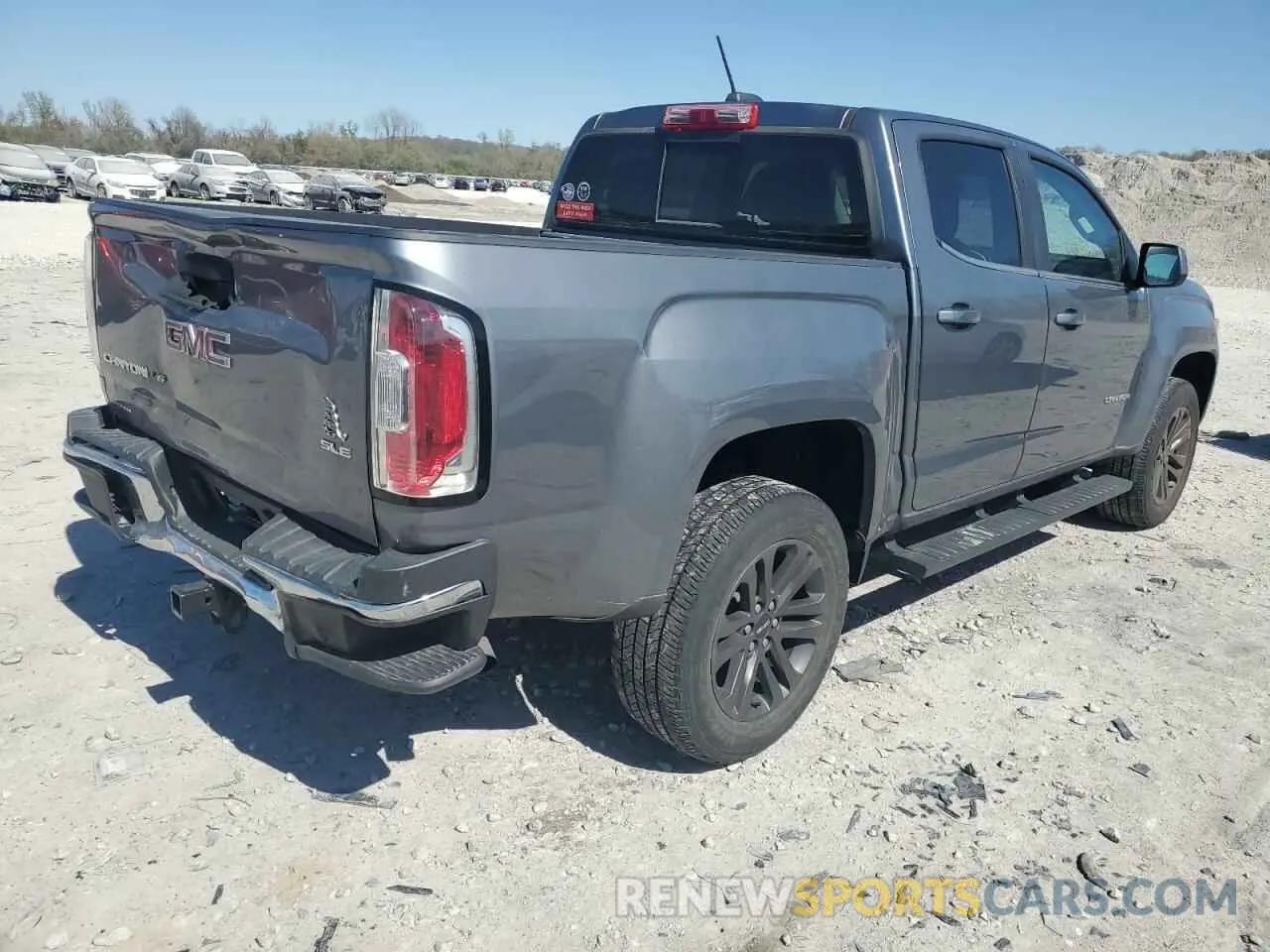 3 Photograph of a damaged car 1GTG5CEN2K1355173 GMC CANYON 2019