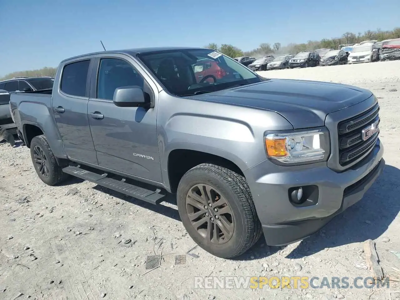 4 Photograph of a damaged car 1GTG5CEN2K1355173 GMC CANYON 2019