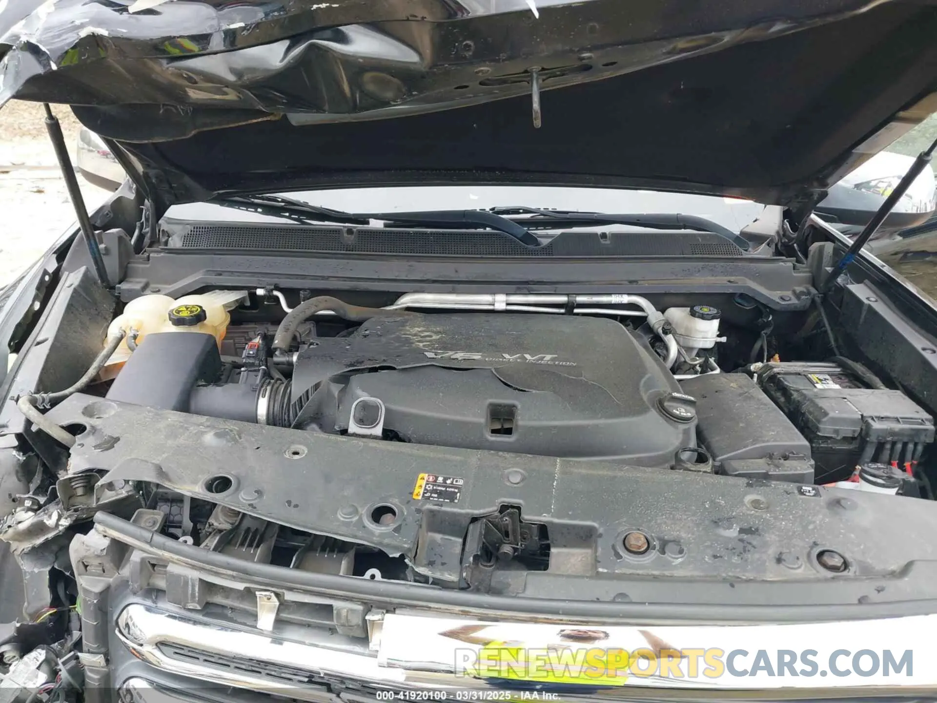 10 Photograph of a damaged car 1GTG6CEN4K1329011 GMC CANYON 2019