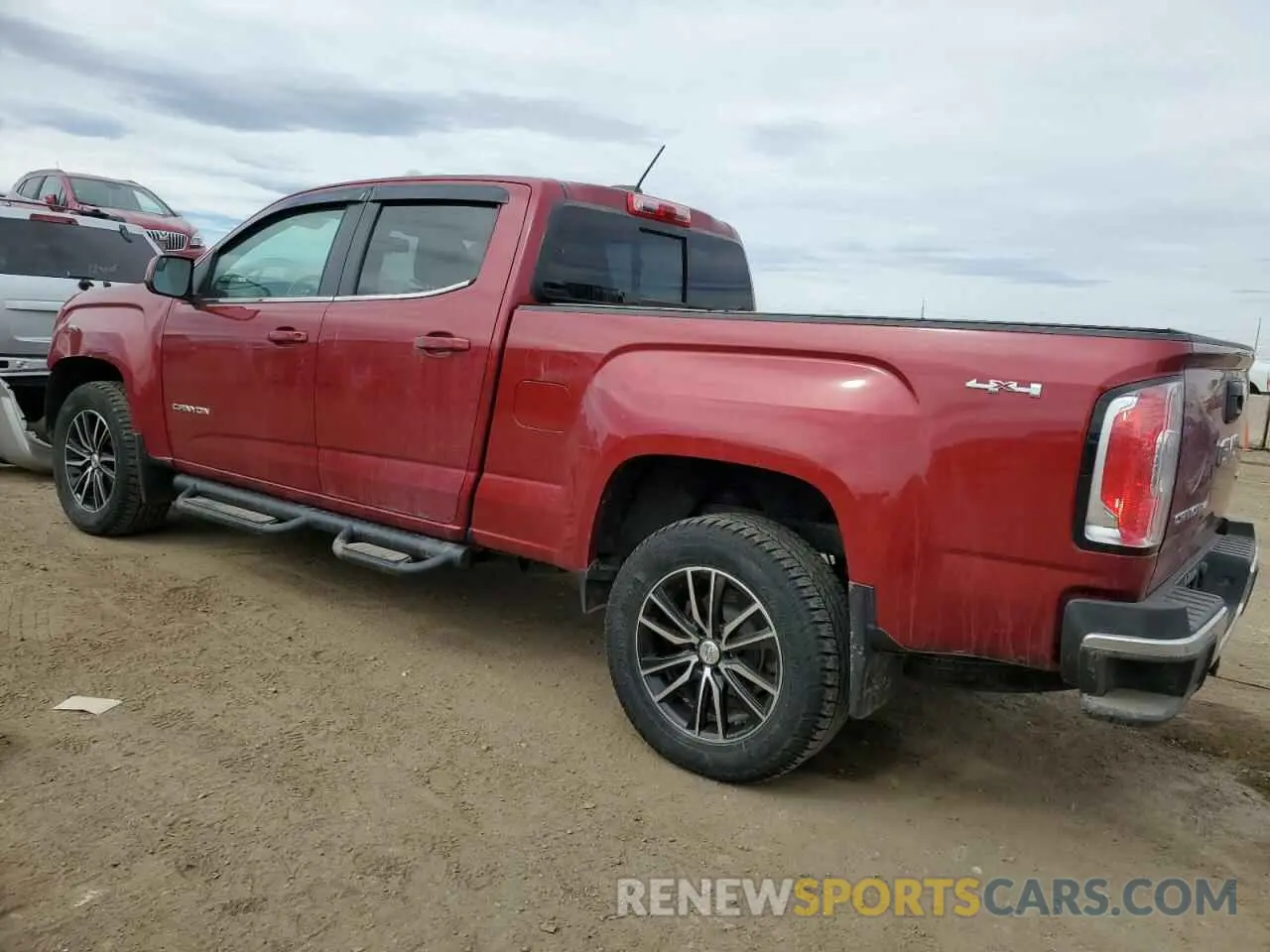 2 Photograph of a damaged car 1GTG6CEN7K1291886 GMC CANYON 2019