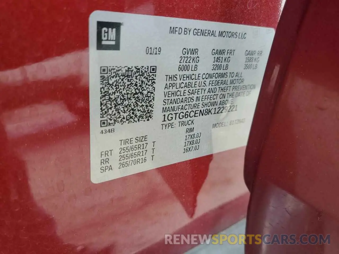 13 Photograph of a damaged car 1GTG6CEN8K1229221 GMC CANYON 2019