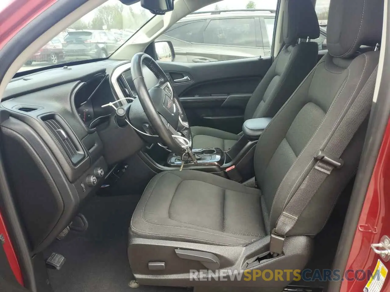 7 Photograph of a damaged car 1GTG6CEN8K1229221 GMC CANYON 2019