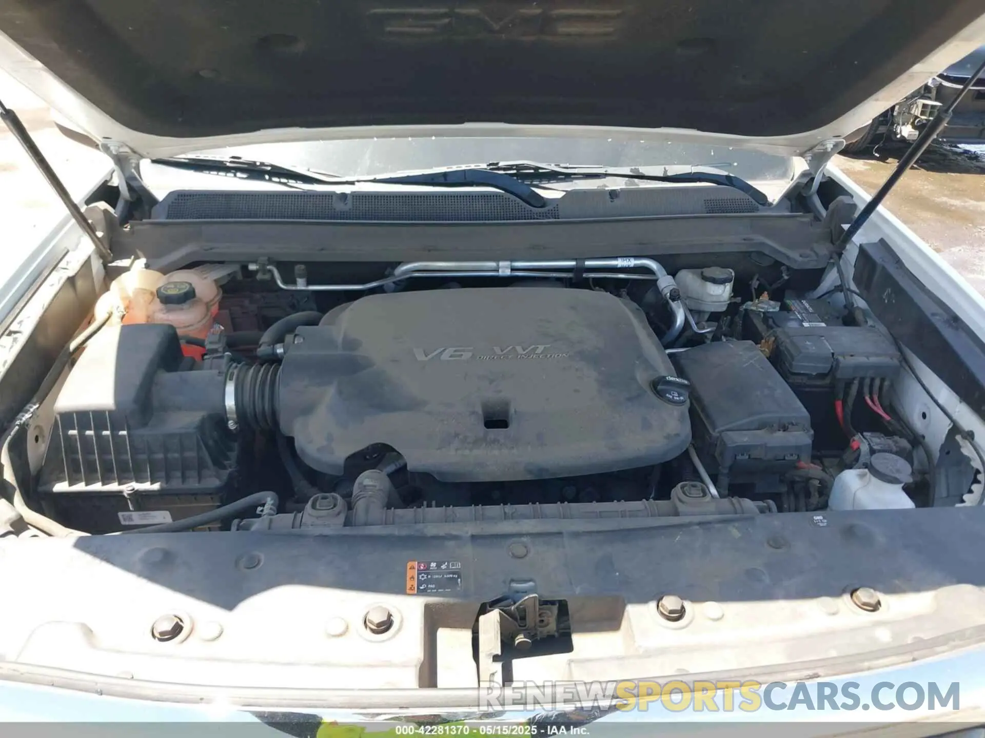 10 Photograph of a damaged car 1GTG6CEN9K1301897 GMC CANYON 2019