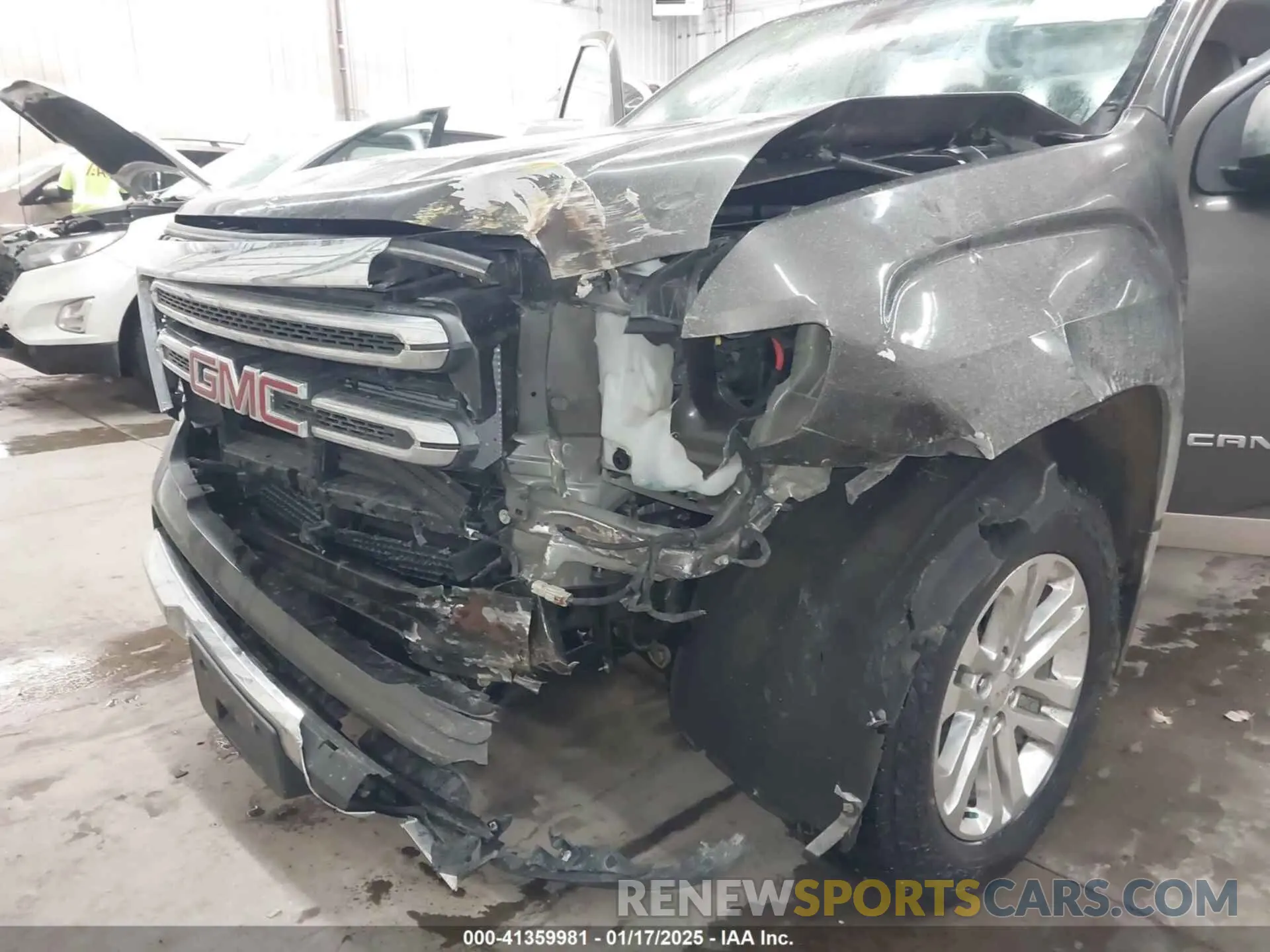 6 Photograph of a damaged car 1GTG6DEN8K1356749 GMC CANYON 2019
