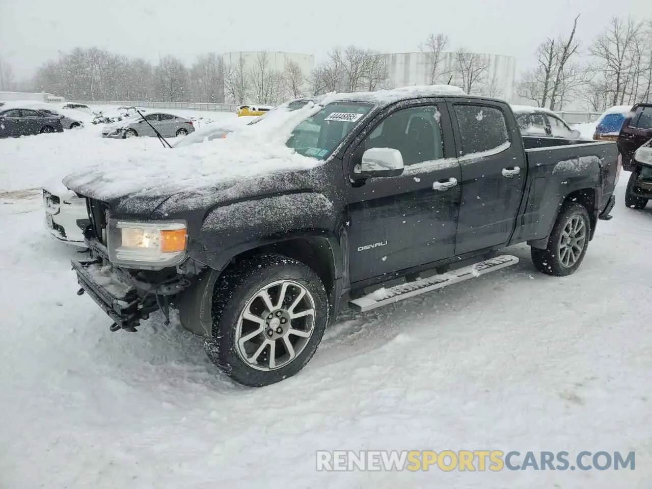 1 Photograph of a damaged car 1GTG6EEN3K1348726 GMC CANYON 2019