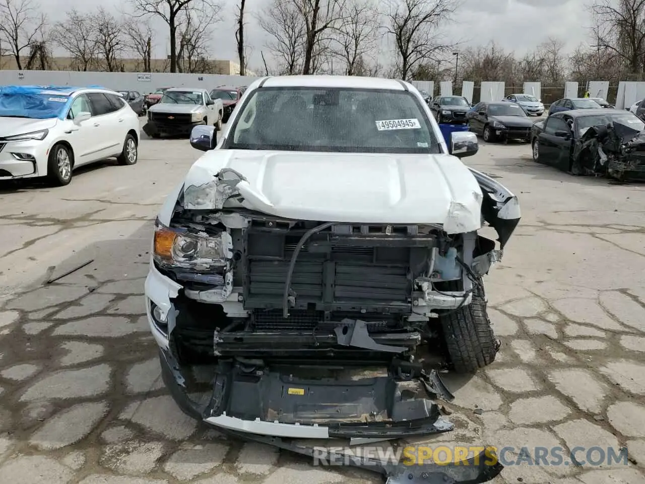 5 Photograph of a damaged car 1GTG6EENXK1173178 GMC CANYON 2019