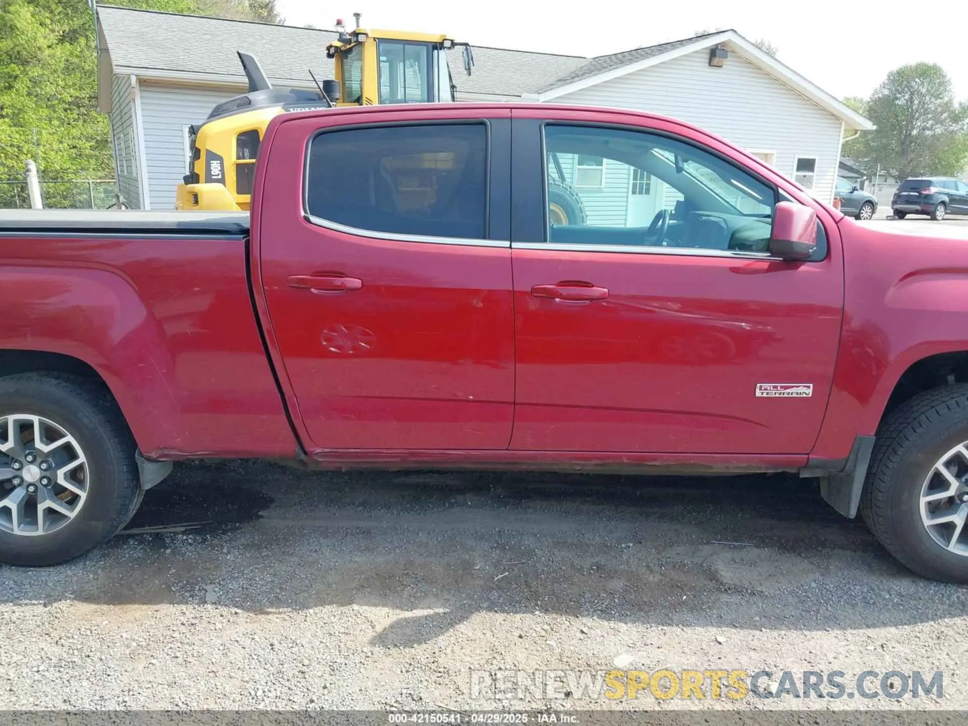 14 Photograph of a damaged car 1GTG6FEN1K1290802 GMC CANYON 2019