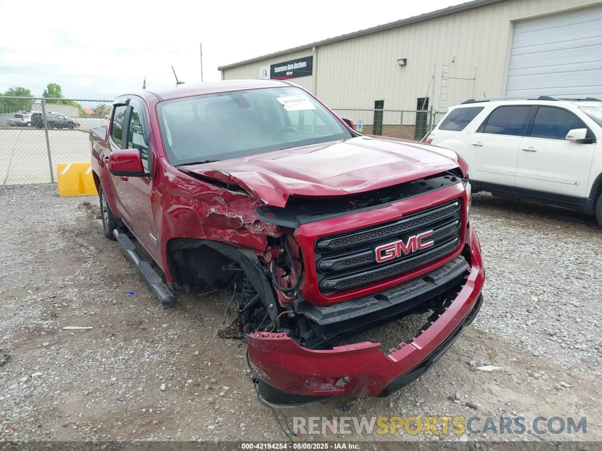 6 Photograph of a damaged car 1GTG6FEN3K1139203 GMC CANYON 2019