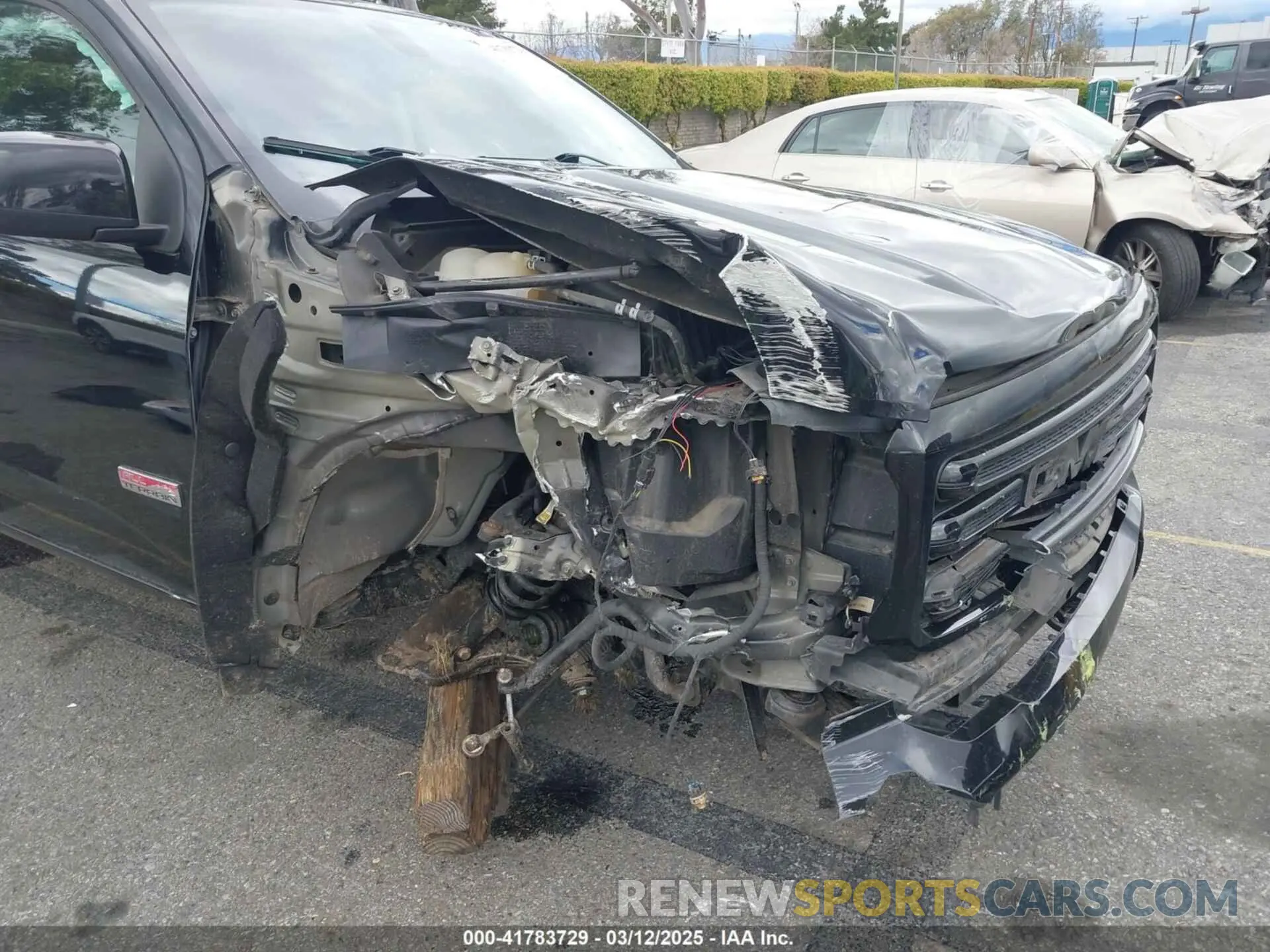 6 Photograph of a damaged car 1GTG6FEN7K1114207 GMC CANYON 2019