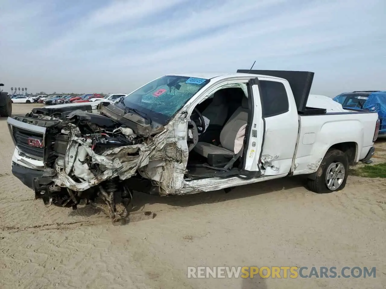 1 Photograph of a damaged car 1GTH5BEN6K1200866 GMC CANYON 2019