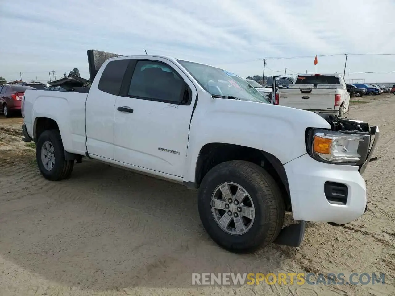 4 Photograph of a damaged car 1GTH5BEN6K1200866 GMC CANYON 2019