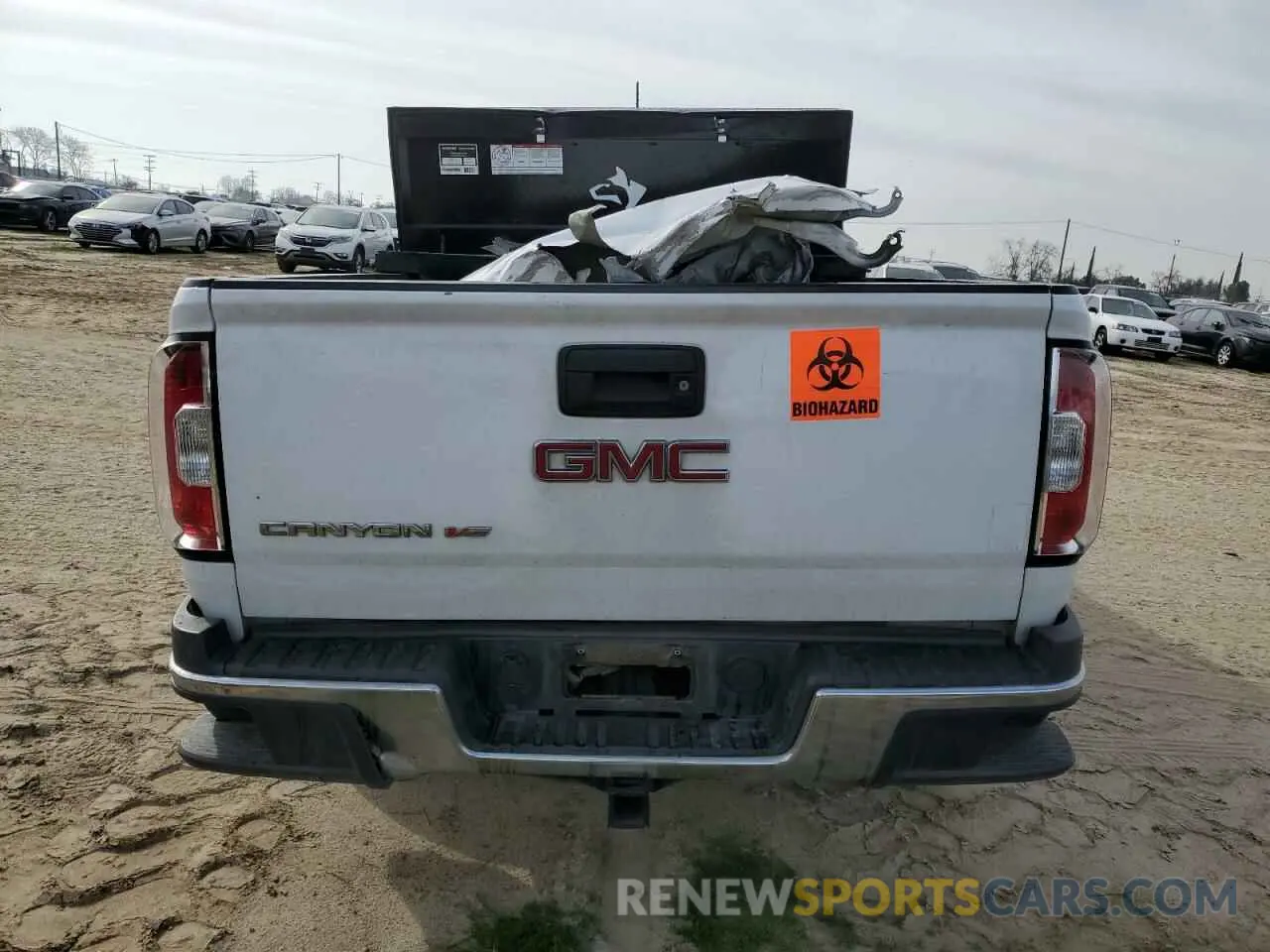 6 Photograph of a damaged car 1GTH5BEN6K1200866 GMC CANYON 2019