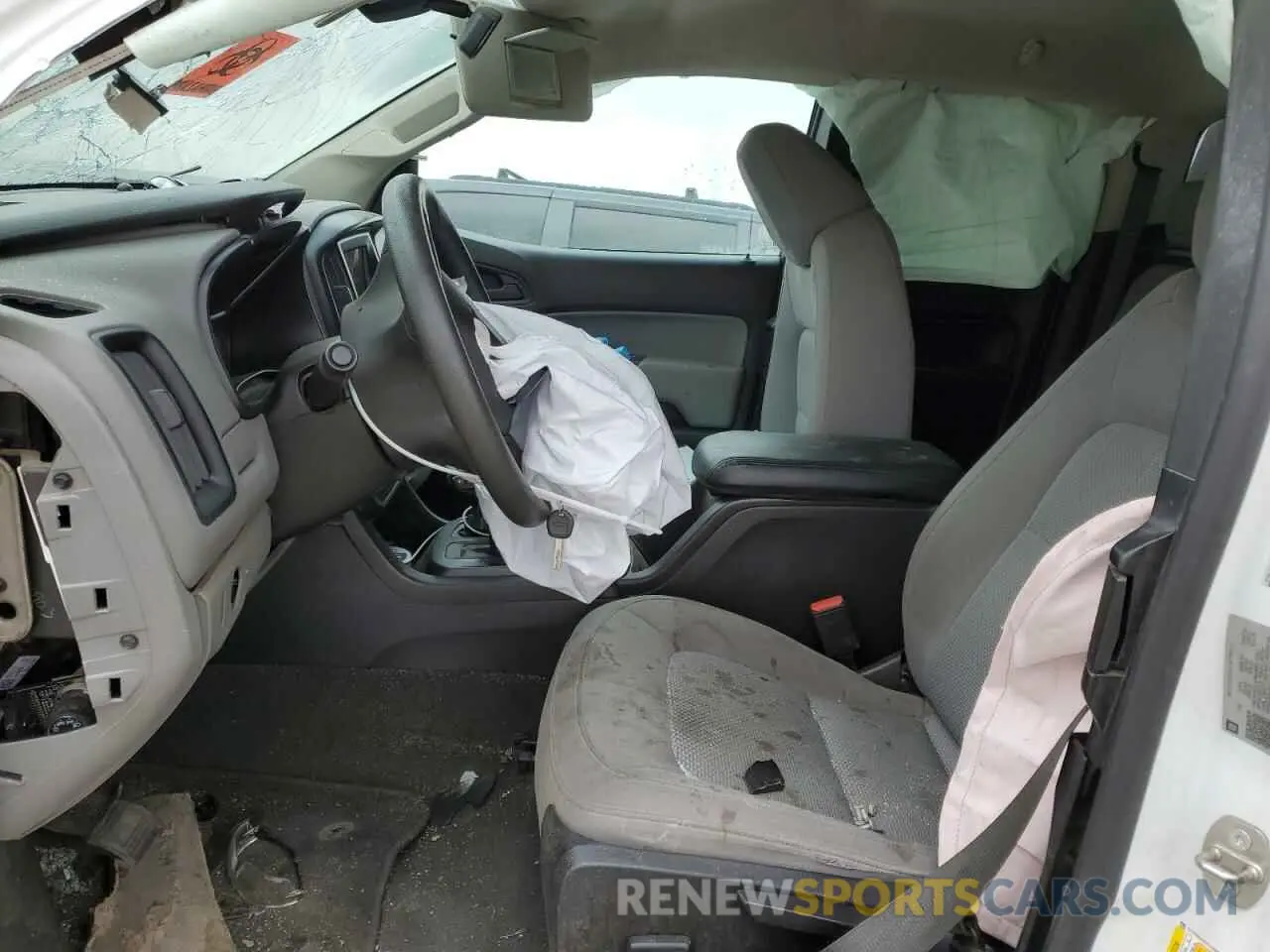 7 Photograph of a damaged car 1GTH5BEN6K1200866 GMC CANYON 2019