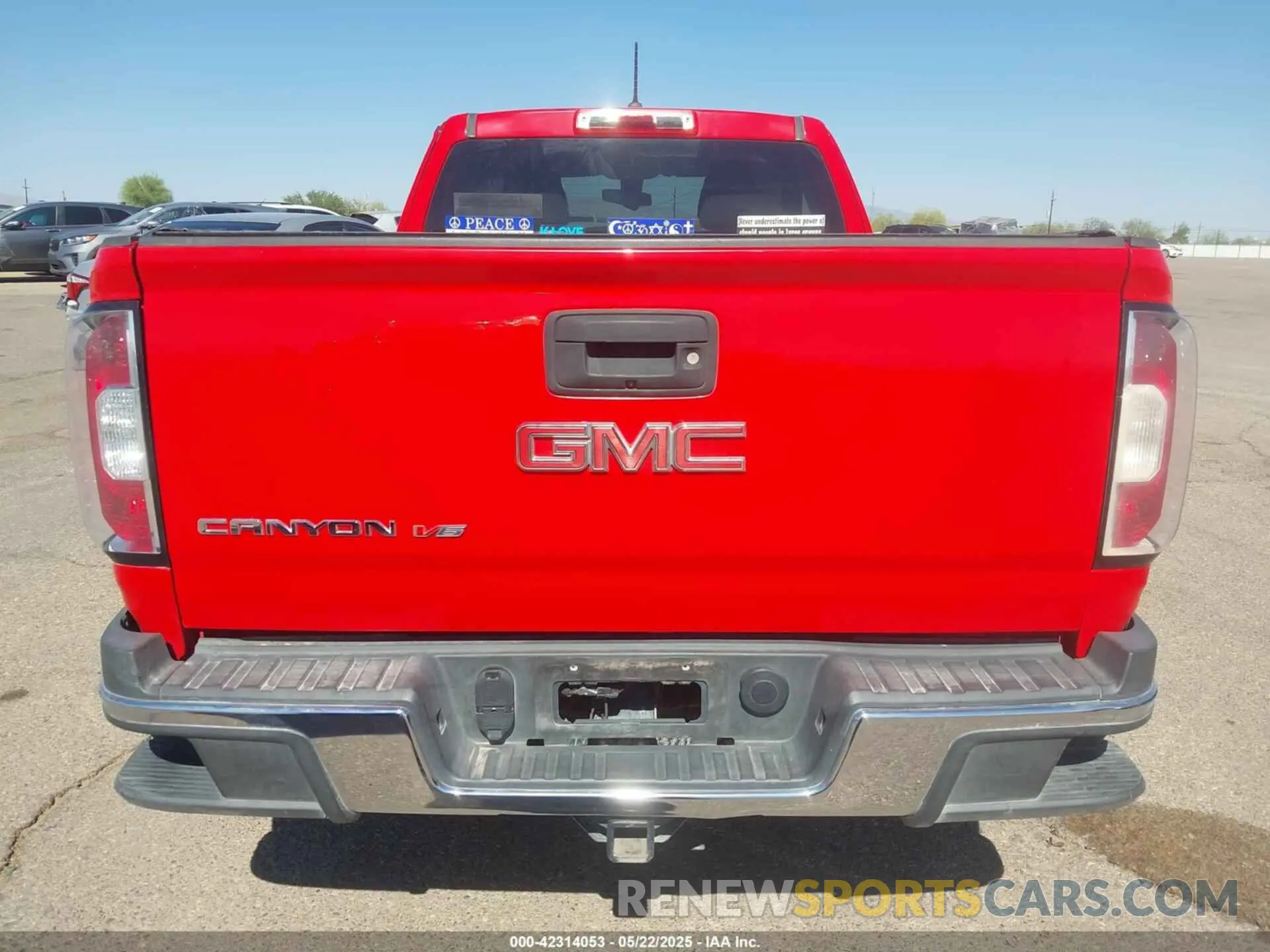 16 Photograph of a damaged car 1GTH6BEN7K1204583 GMC CANYON 2019