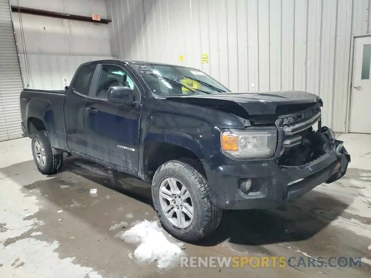 4 Photograph of a damaged car 1GTH6CEN1K1133340 GMC CANYON 2019