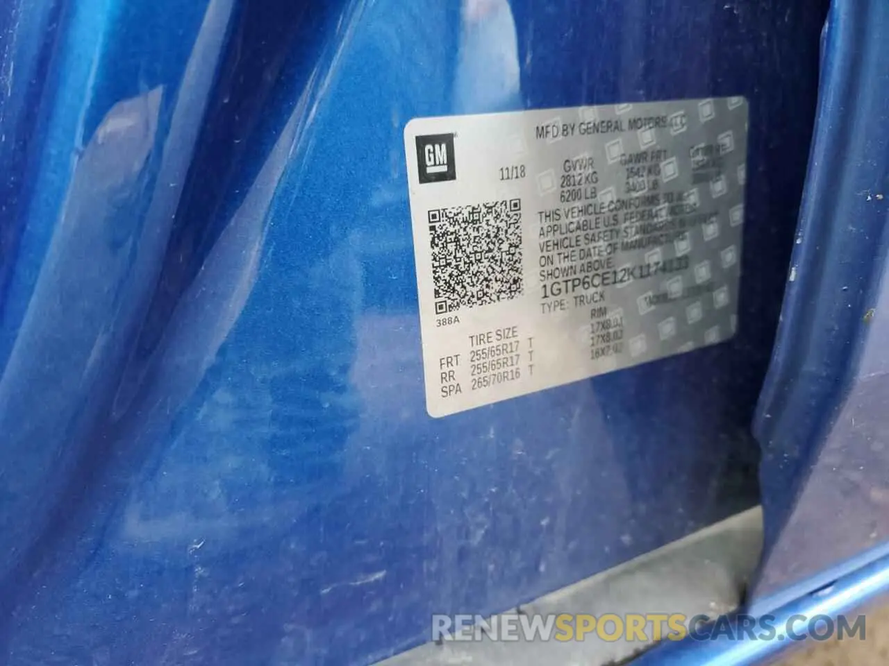 13 Photograph of a damaged car 1GTP6CE12K1174133 GMC CANYON 2019