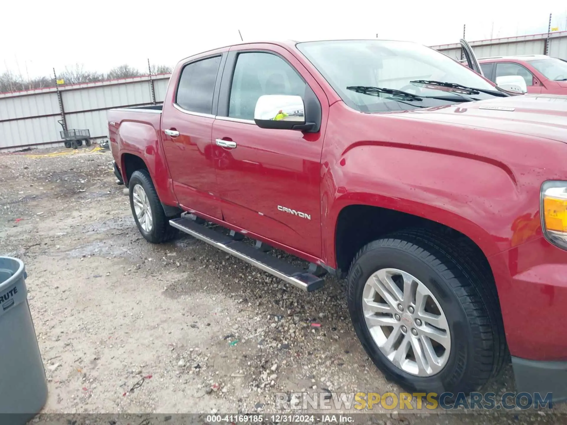 6 Photograph of a damaged car 1GTP6DE15K1291971 GMC CANYON 2019