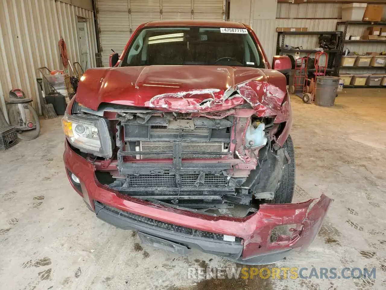 5 Photograph of a damaged car 1GTG5CEN1L1111967 GMC CANYON 2020