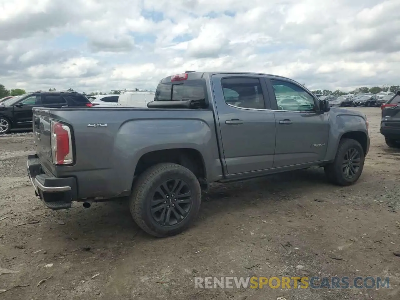 3 Photograph of a damaged car 1GTG6CEN8L1143022 GMC CANYON 2020