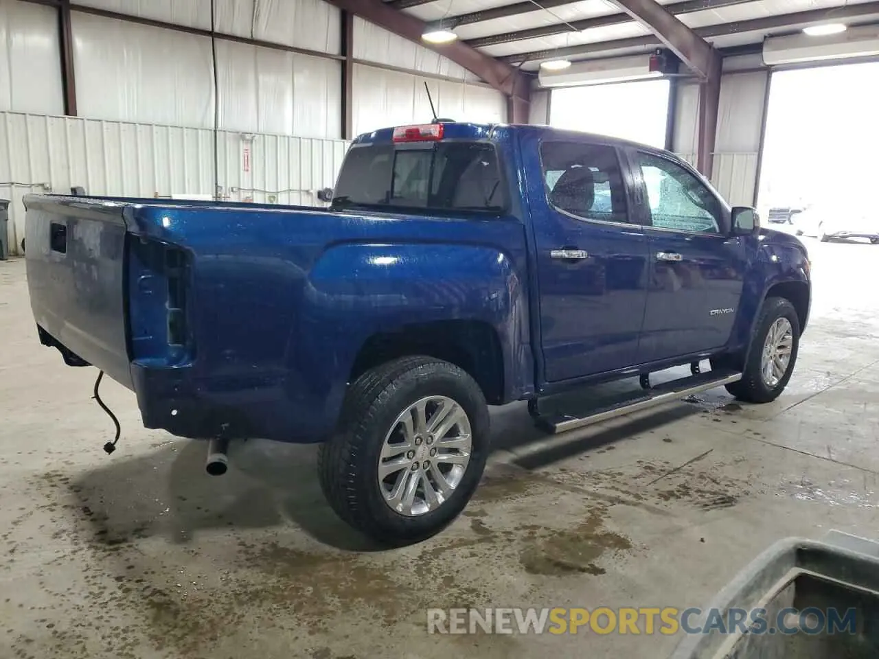 3 Photograph of a damaged car 1GTG6DEN2L1164633 GMC CANYON 2020