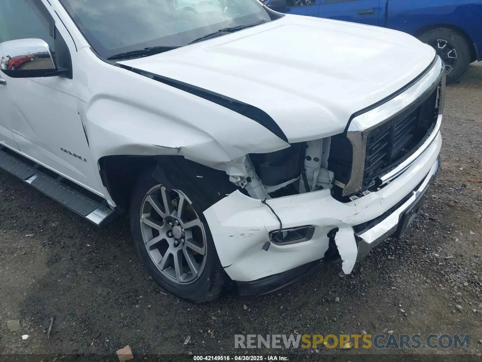 6 Photograph of a damaged car 1GTG6EEN5L1141014 GMC CANYON 2020