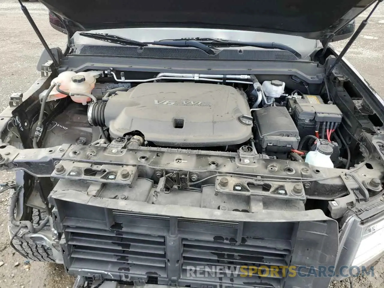 13 Photograph of a damaged car 1GTH6CEN0L1125215 GMC CANYON 2020