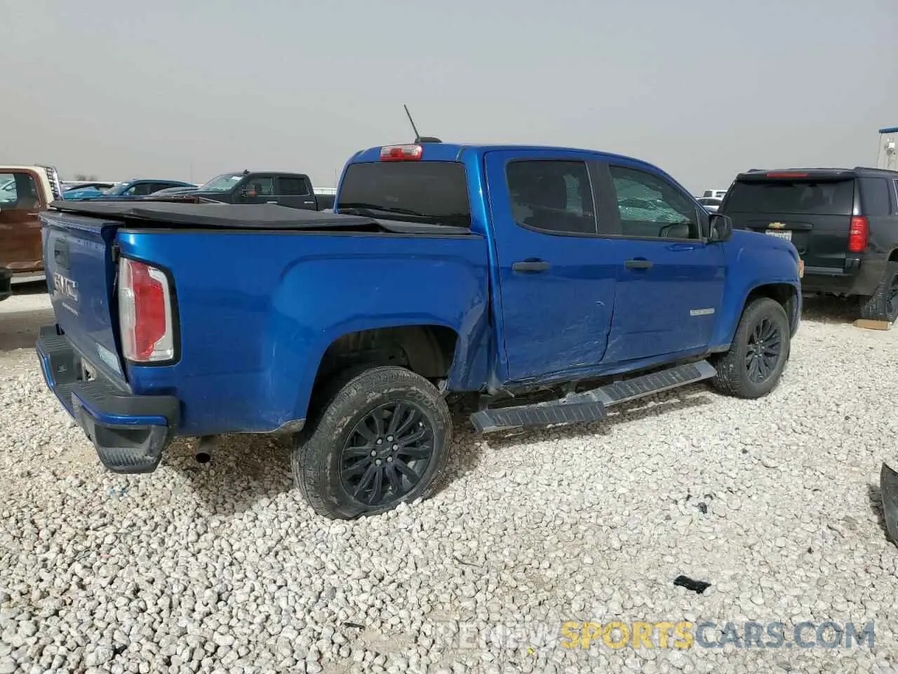 3 Photograph of a damaged car 1GTG5BEAXM1294051 GMC CANYON 2021