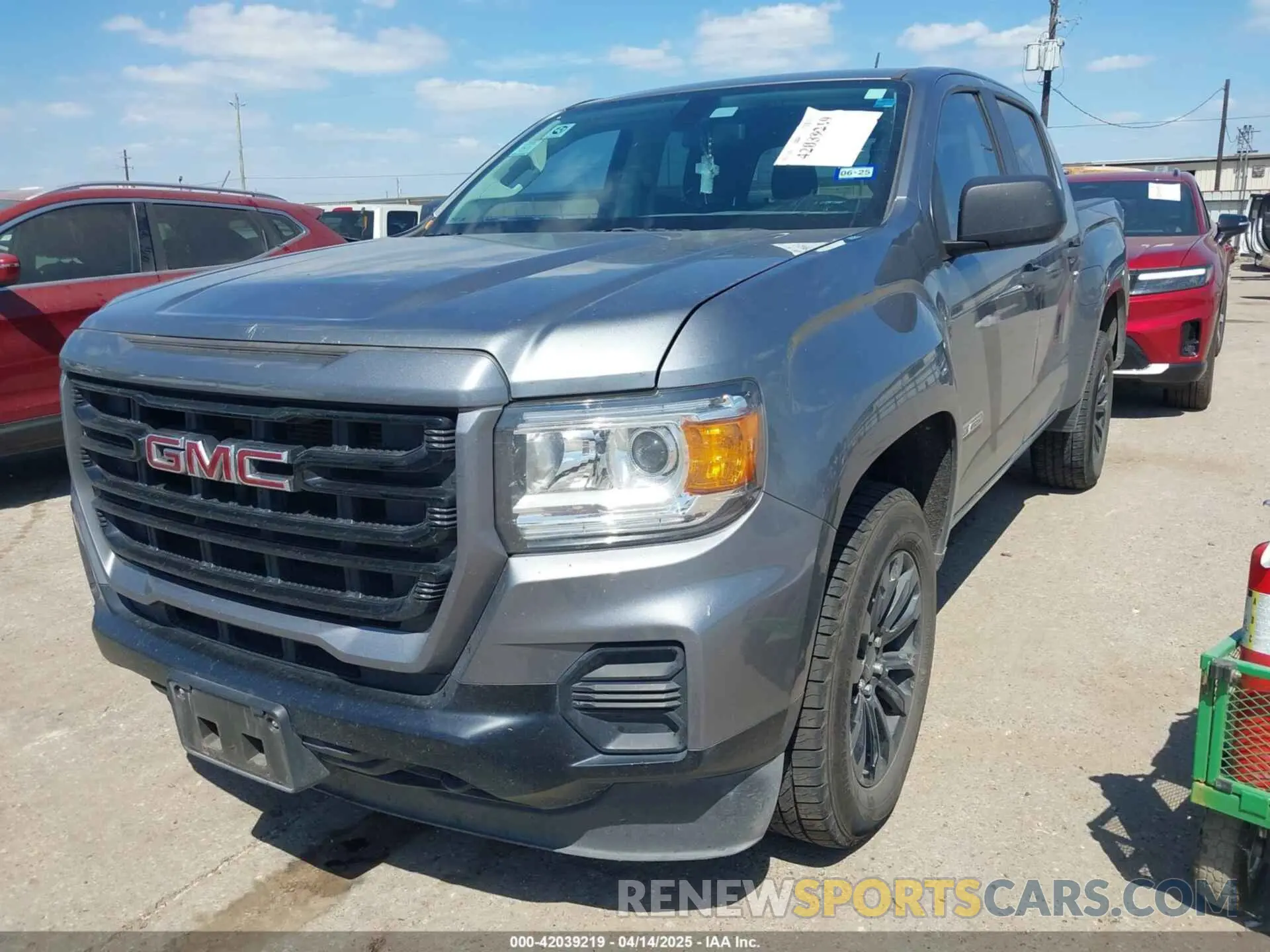 2 Photograph of a damaged car 1GTG5BEN0M1280843 GMC CANYON 2021