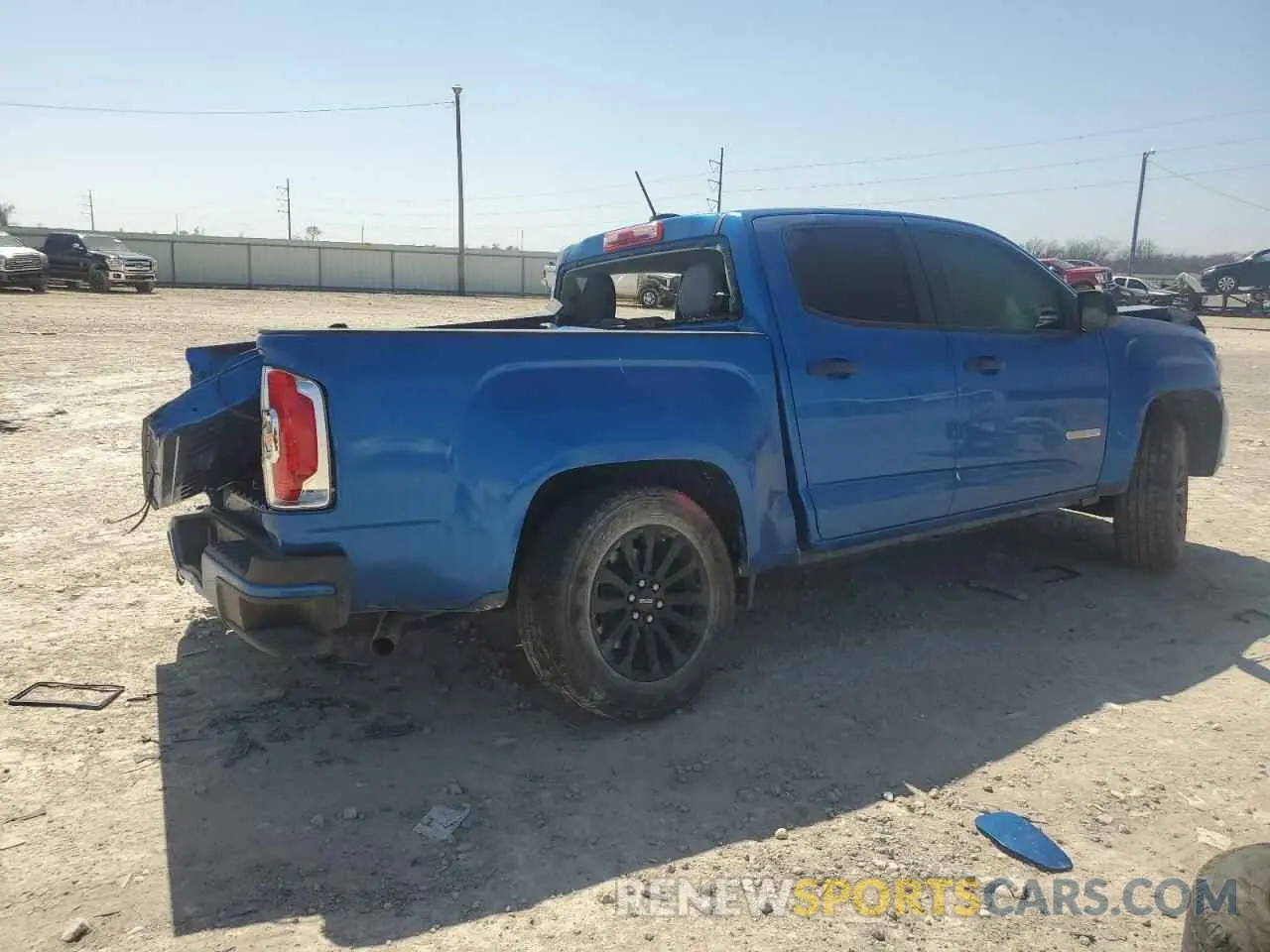 3 Photograph of a damaged car 1GTG5BENXM1285631 GMC CANYON 2021
