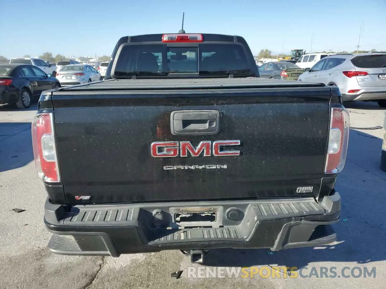 6 Photograph of a damaged car 1GTG5CEN8M1184187 GMC CANYON 2021