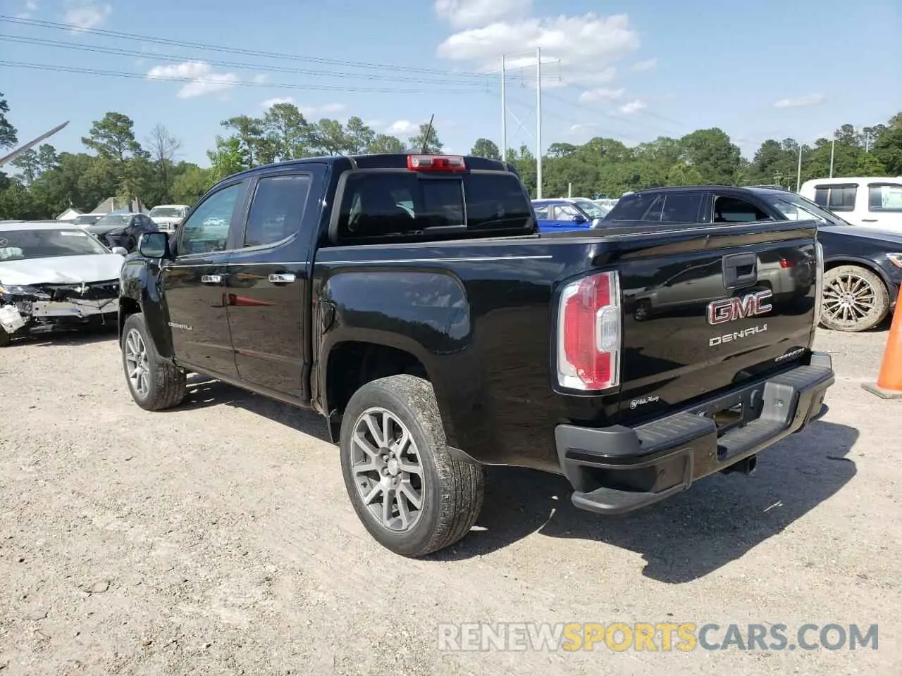 2 Photograph of a damaged car 1GTG5EEN3M1192709 GMC CANYON 2021