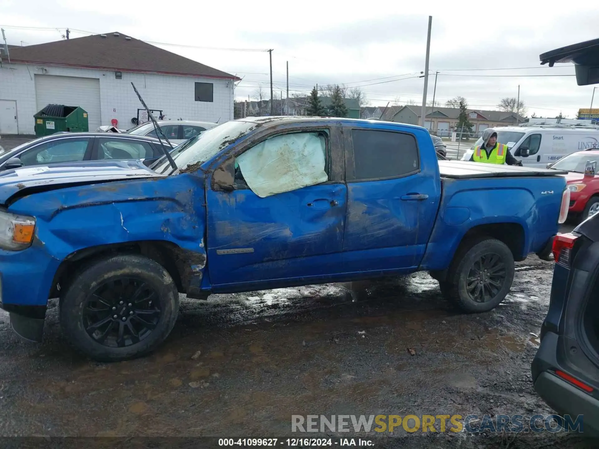 14 Photograph of a damaged car 1GTG6CEN1M1245554 GMC CANYON 2021