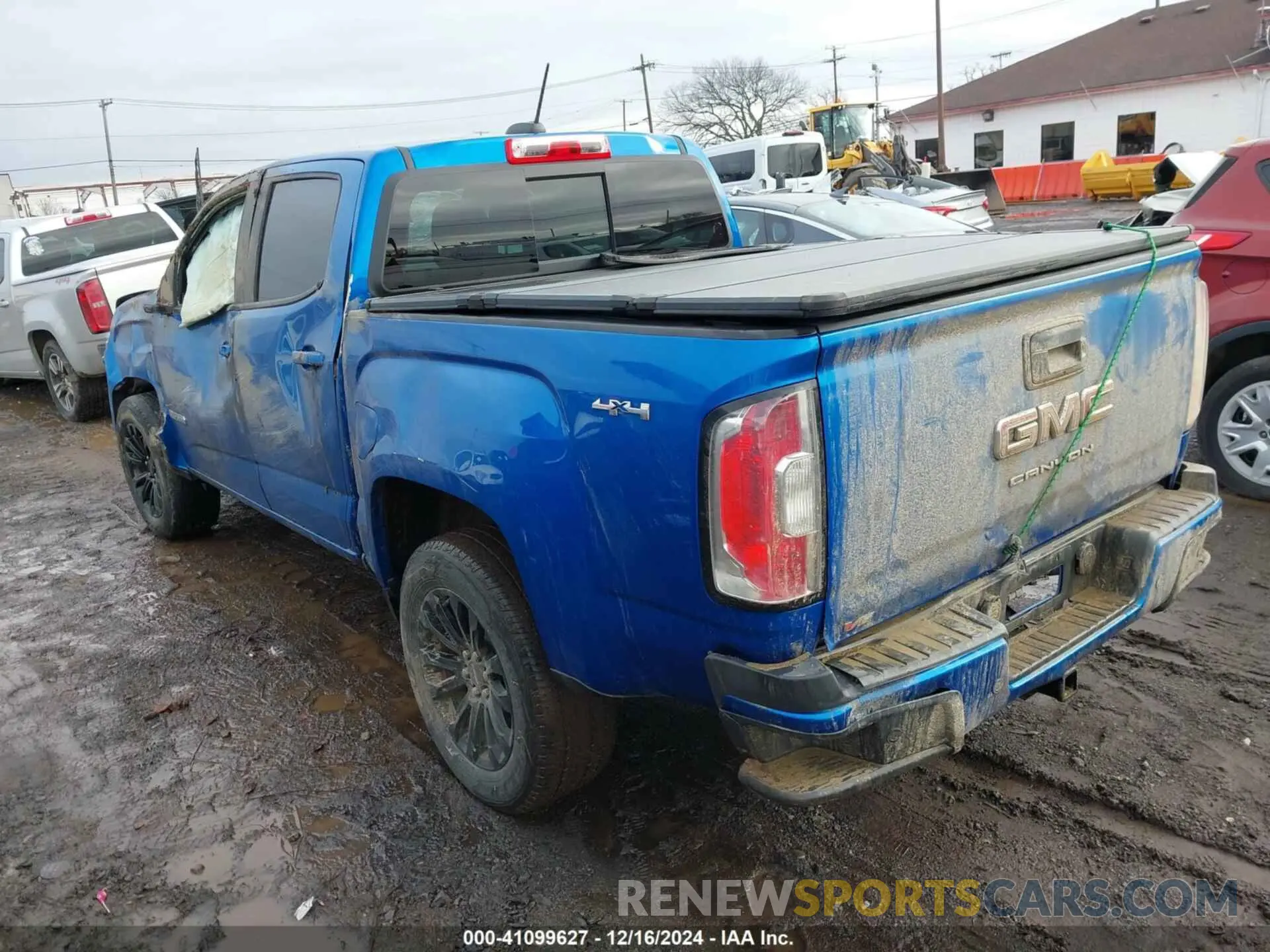3 Photograph of a damaged car 1GTG6CEN1M1245554 GMC CANYON 2021