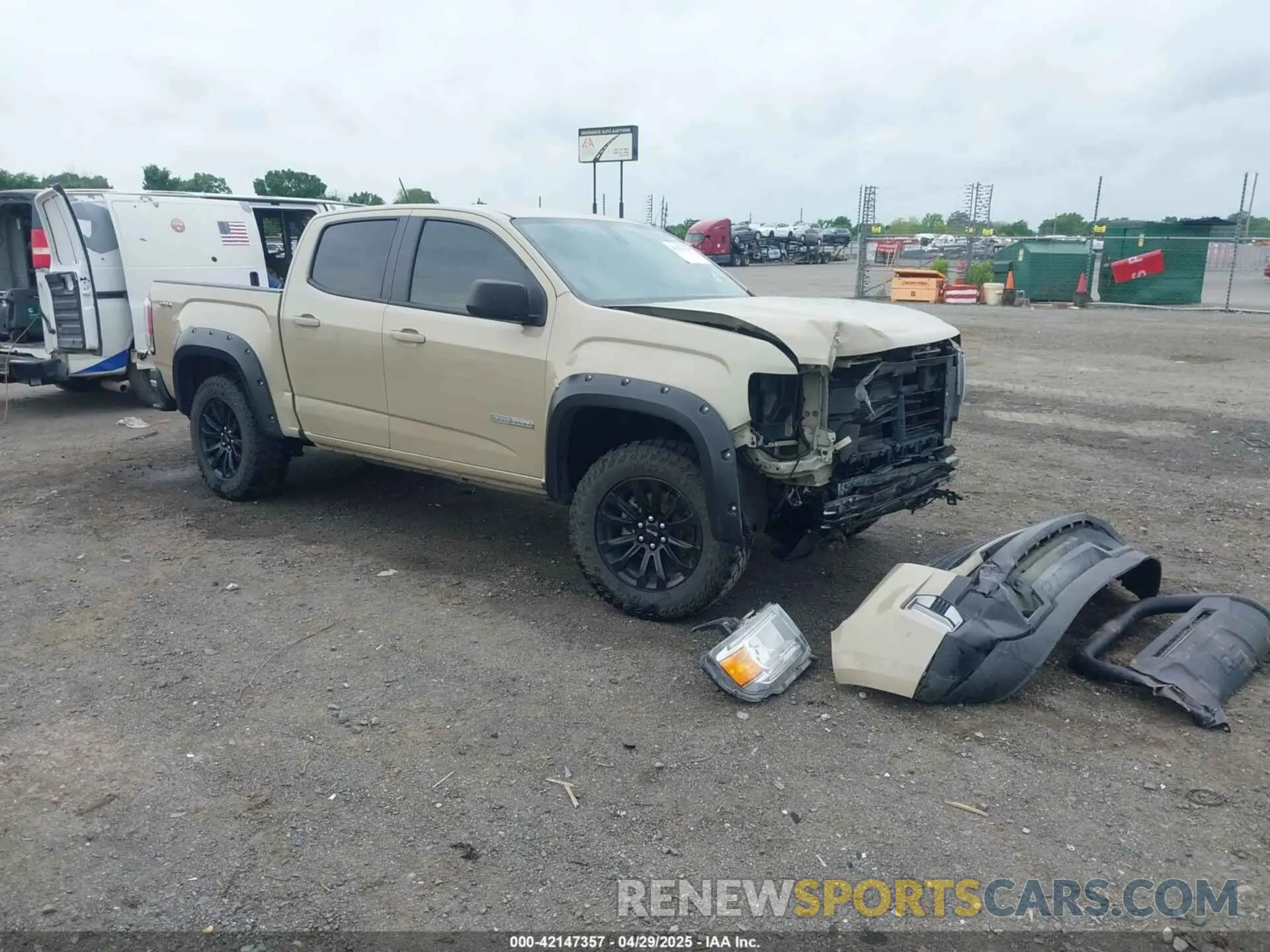 1 Photograph of a damaged car 1GTG6CEN9M1133620 GMC CANYON 2021