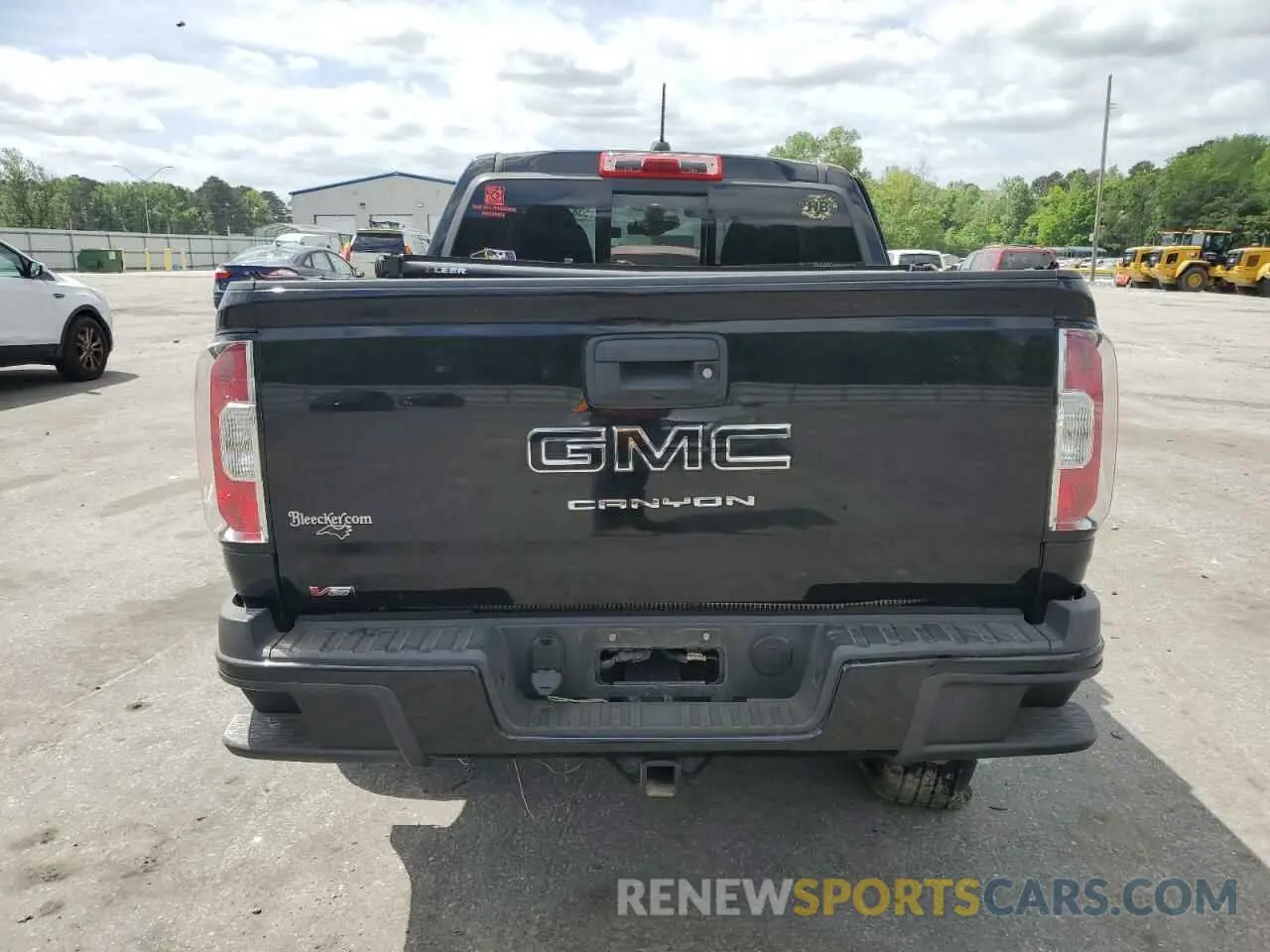 6 Photograph of a damaged car 1GTG6CEN9M1203780 GMC CANYON 2021