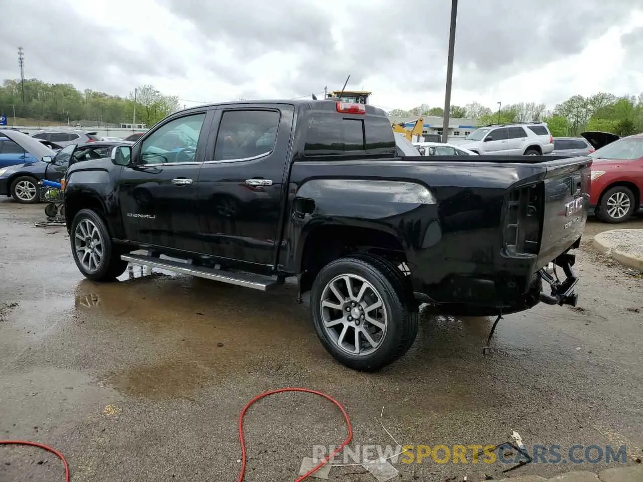 2 Photograph of a damaged car 1GTG6EEN3M1132541 GMC CANYON 2021