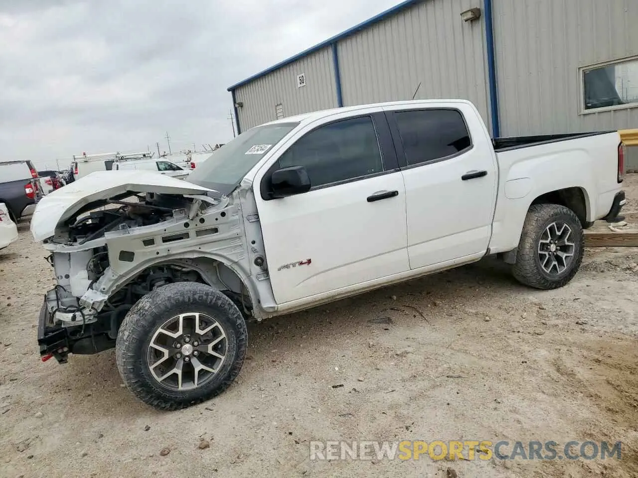 1 Photograph of a damaged car 1GTG6FEN0M1122894 GMC CANYON 2021