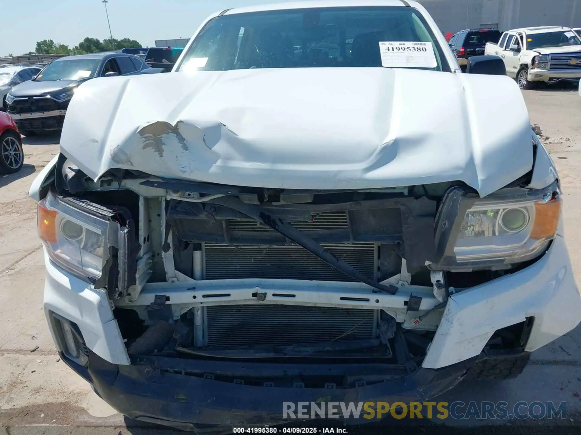 6 Photograph of a damaged car 1GTG6FEN3M1178957 GMC CANYON 2021
