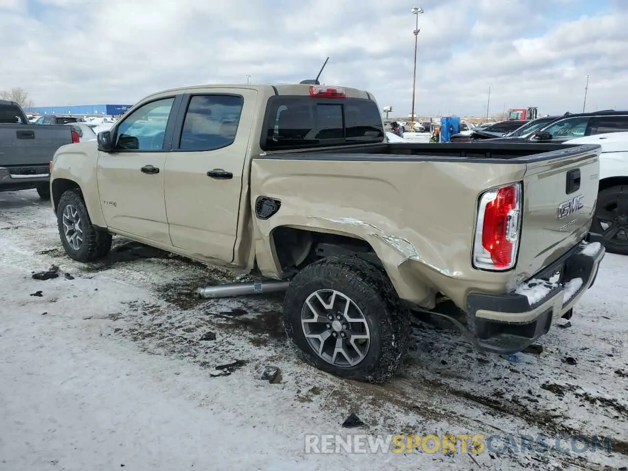 2 Photograph of a damaged car 1GTG6FEN8M1157828 GMC CANYON 2021