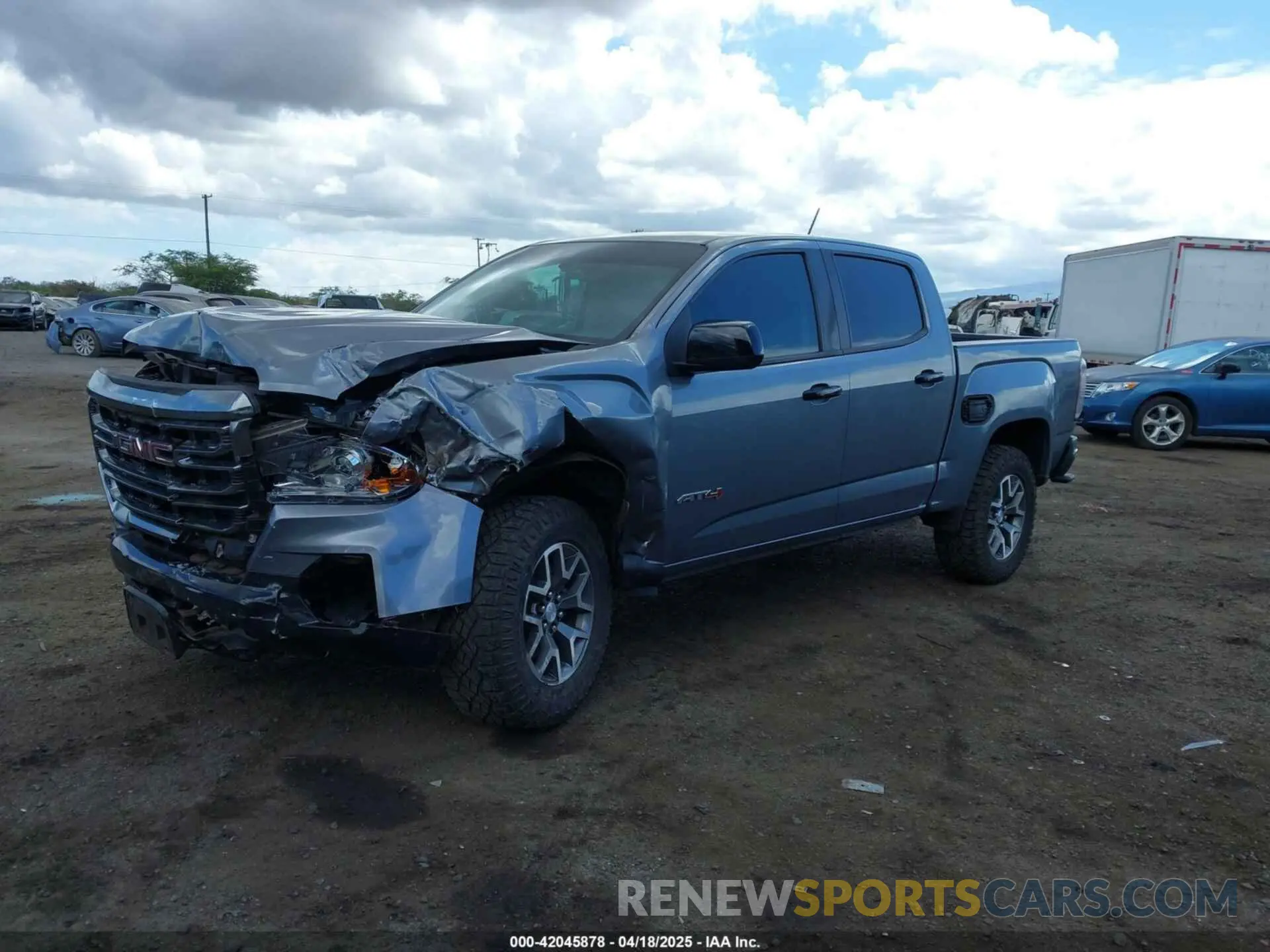 2 Photograph of a damaged car 1GTG6FEN8M1275345 GMC CANYON 2021