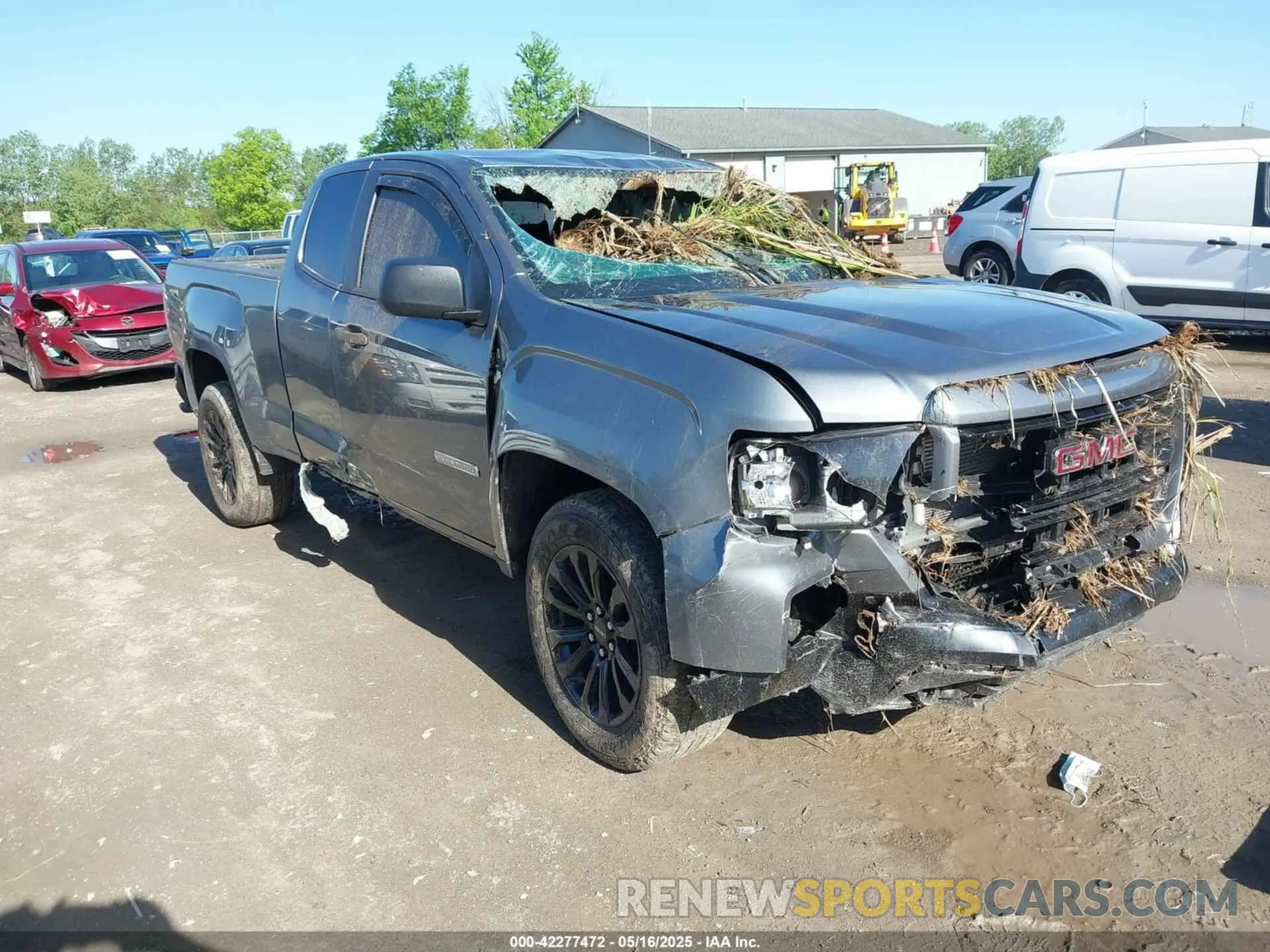 1 Photograph of a damaged car 1GTH6BEN2M1216465 GMC CANYON 2021