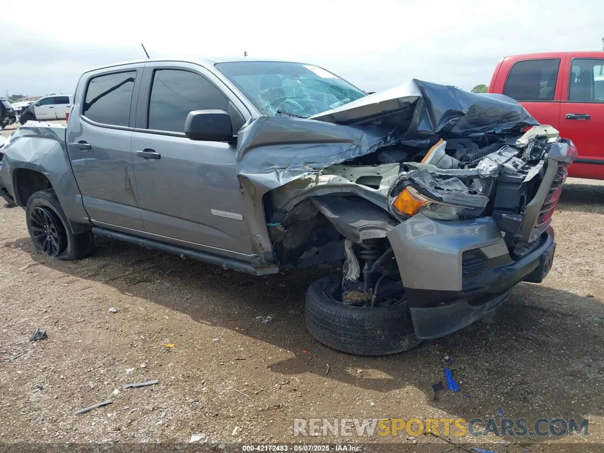 1 Photograph of a damaged car 1GTG5BEN0N1229201 GMC CANYON 2022
