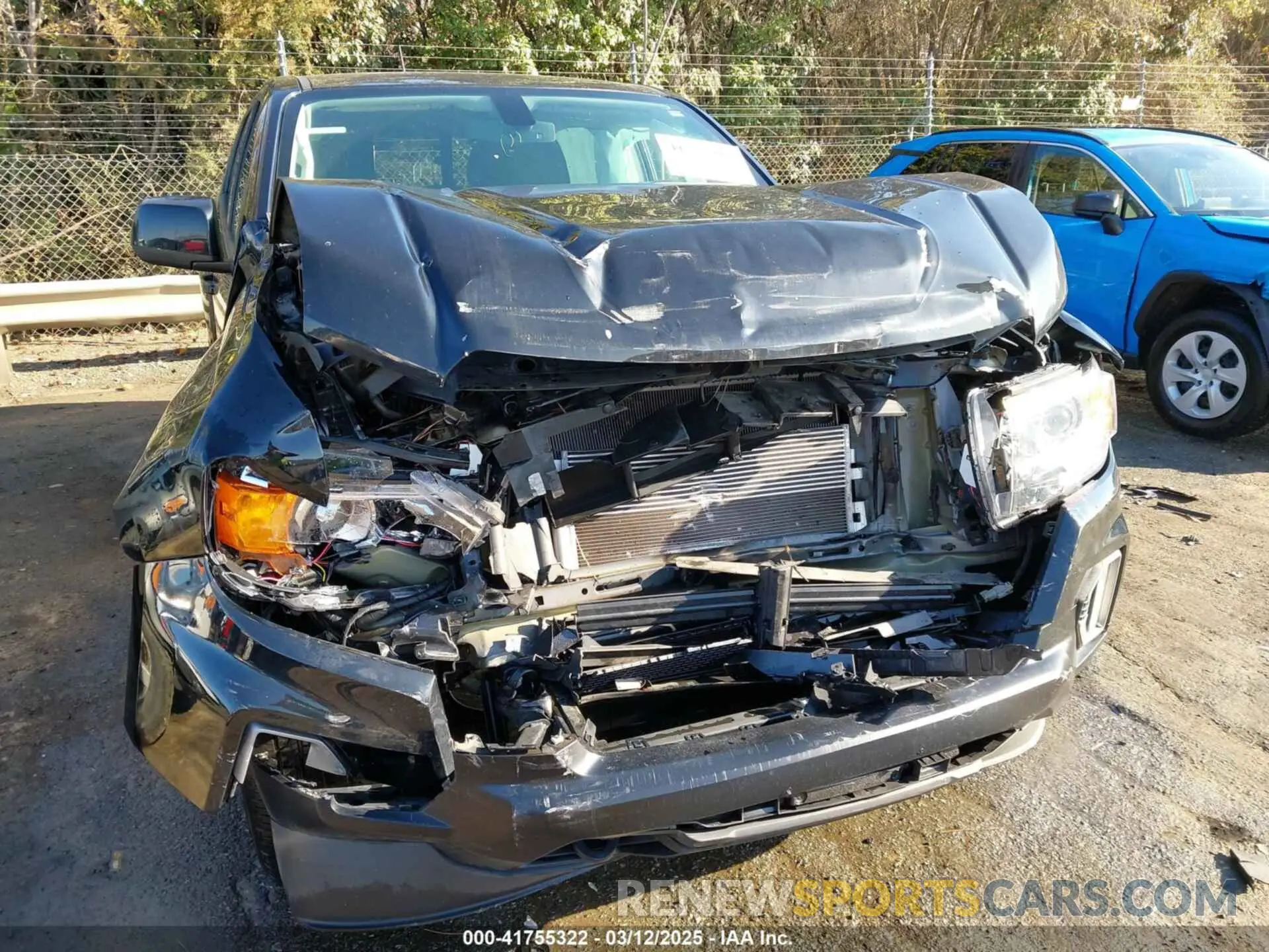 6 Photograph of a damaged car 1GTG5CEN1N1296346 GMC CANYON 2022