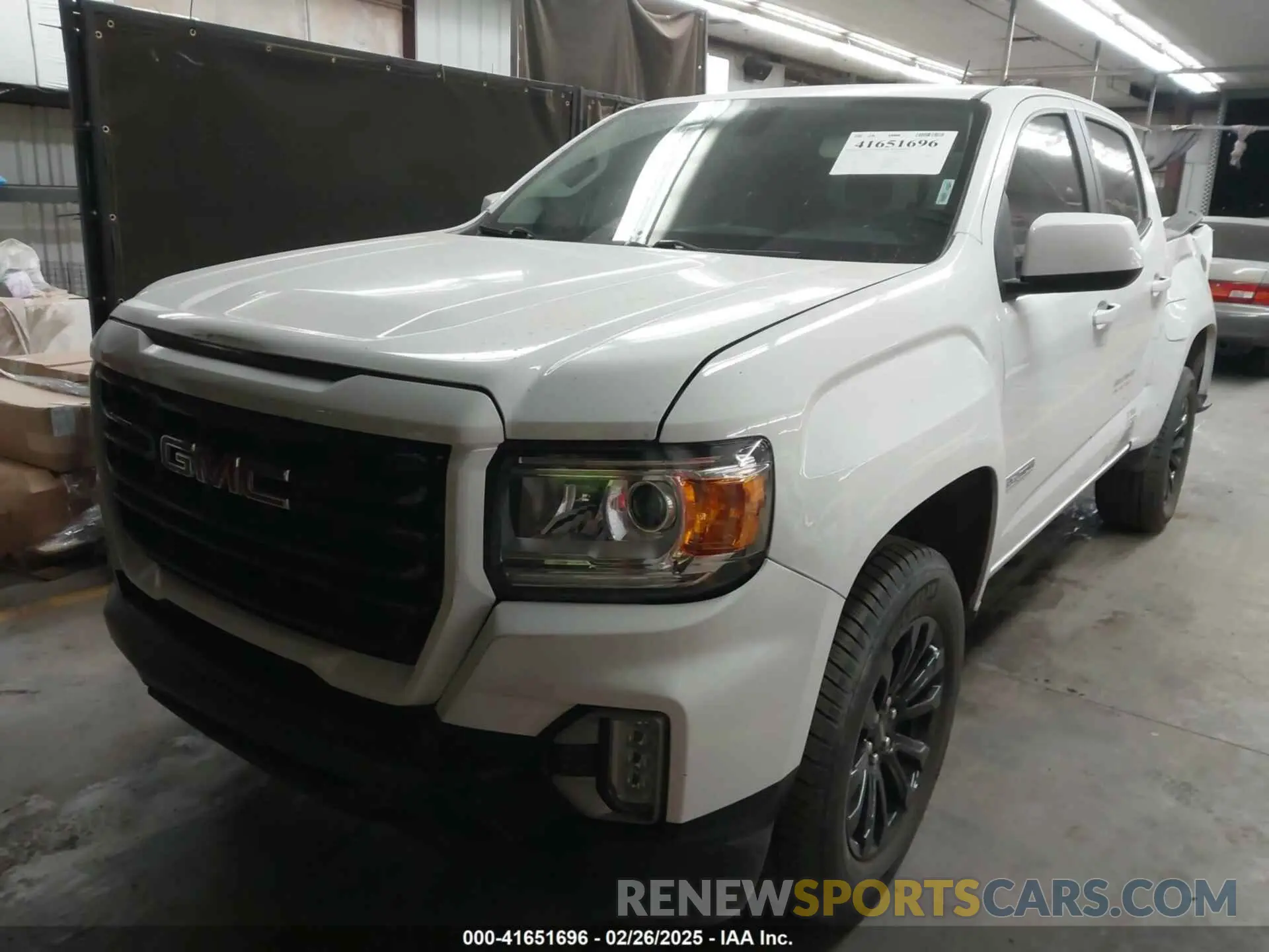 2 Photograph of a damaged car 1GTG5CEN2N1272248 GMC CANYON 2022