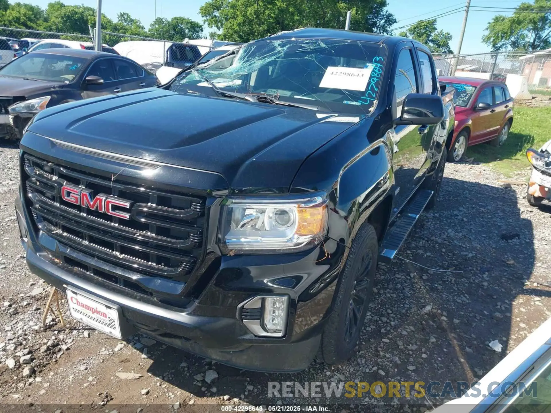 2 Photograph of a damaged car 1GTG5CEN3N1284313 GMC CANYON 2022