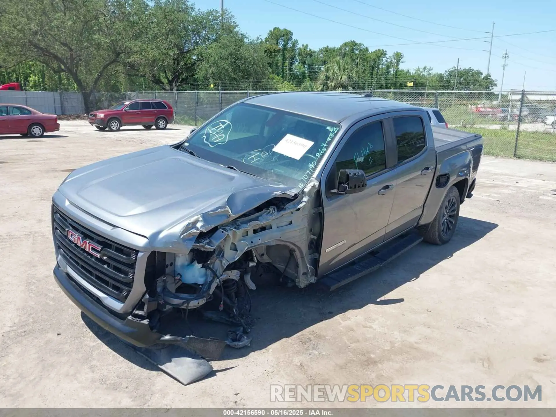 2 Photograph of a damaged car 1GTG5CEN6N1107190 GMC CANYON 2022