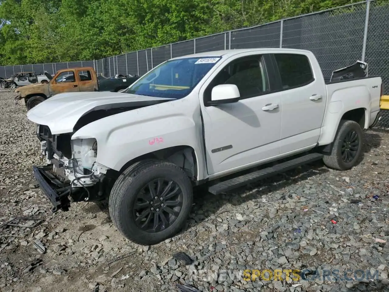 1 Photograph of a damaged car 1GTG6CEN0N1133183 GMC CANYON 2022