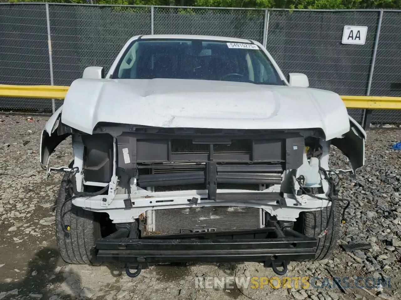 5 Photograph of a damaged car 1GTG6CEN0N1133183 GMC CANYON 2022